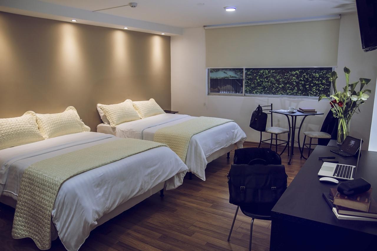 Hotel Sabet Quito Exterior photo